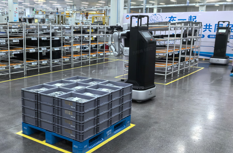 今年会官网-70英寸4K夏普70C7 极致的美学看得见的光影本色